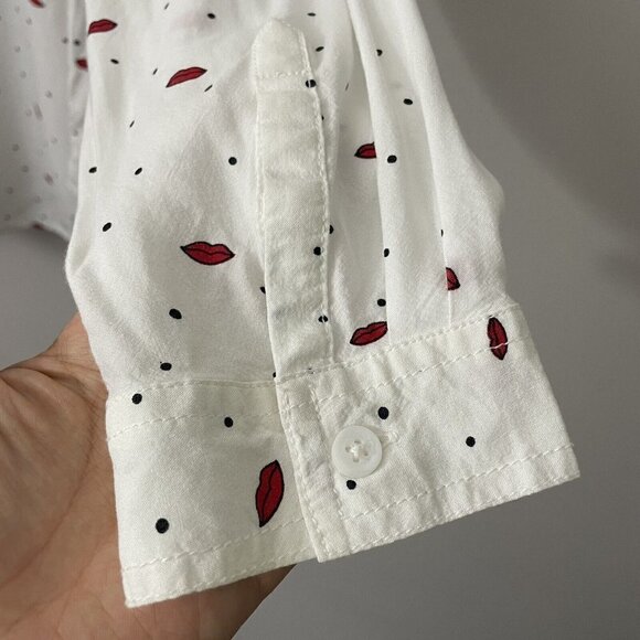 BeachLunchLounge Lips Button Down Womens XL White Red Novelty Kisses Fun Breezy - Picture 7 of 11